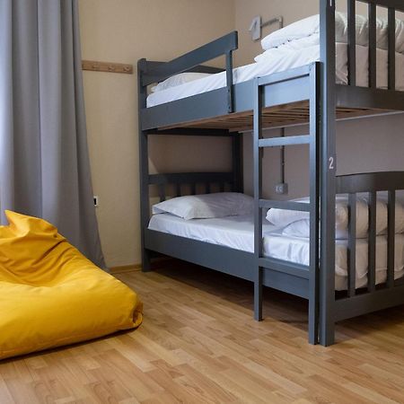 Mandarine Hostel Tiranë Luaran gambar